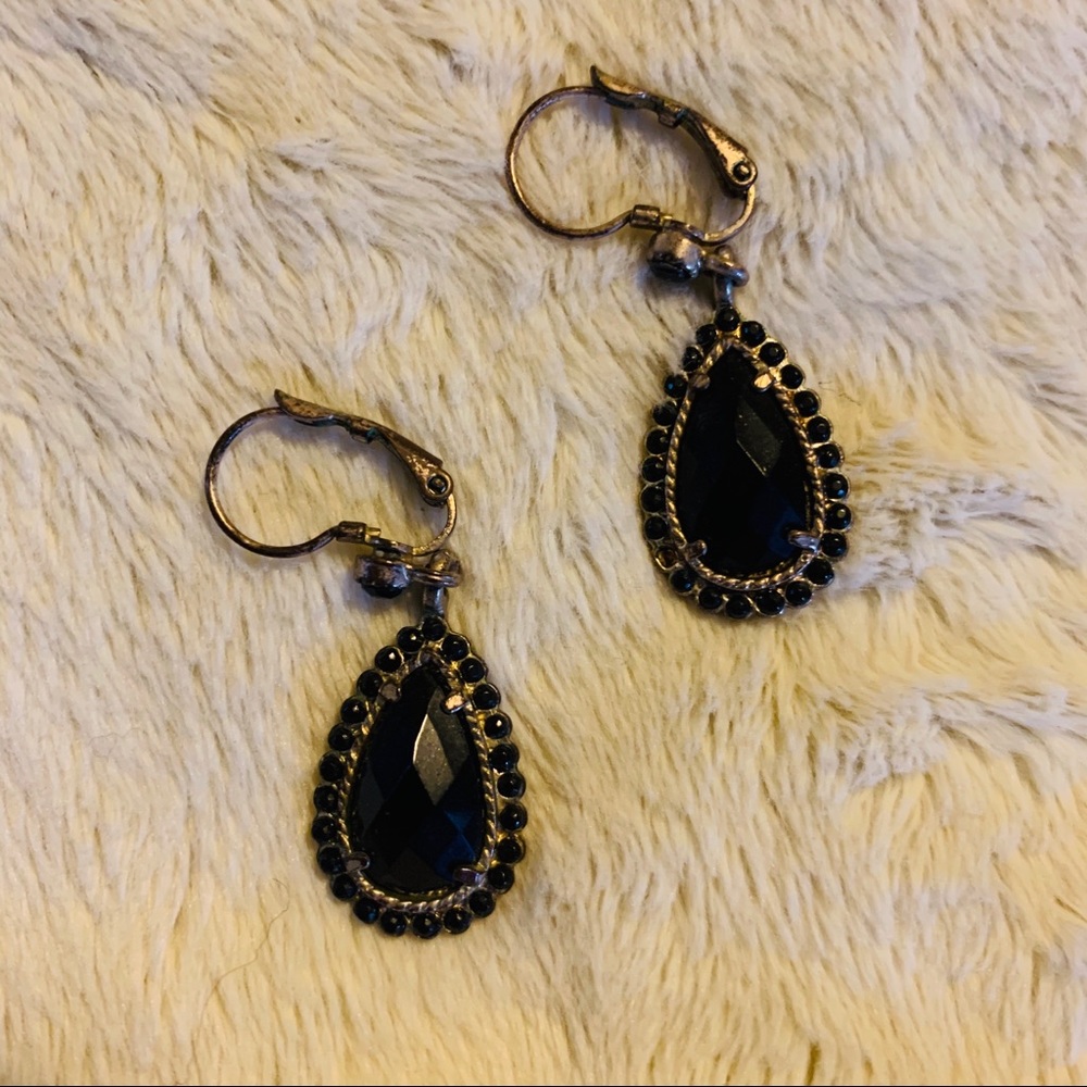 Black Vintage Inspired TearDrop Earrings